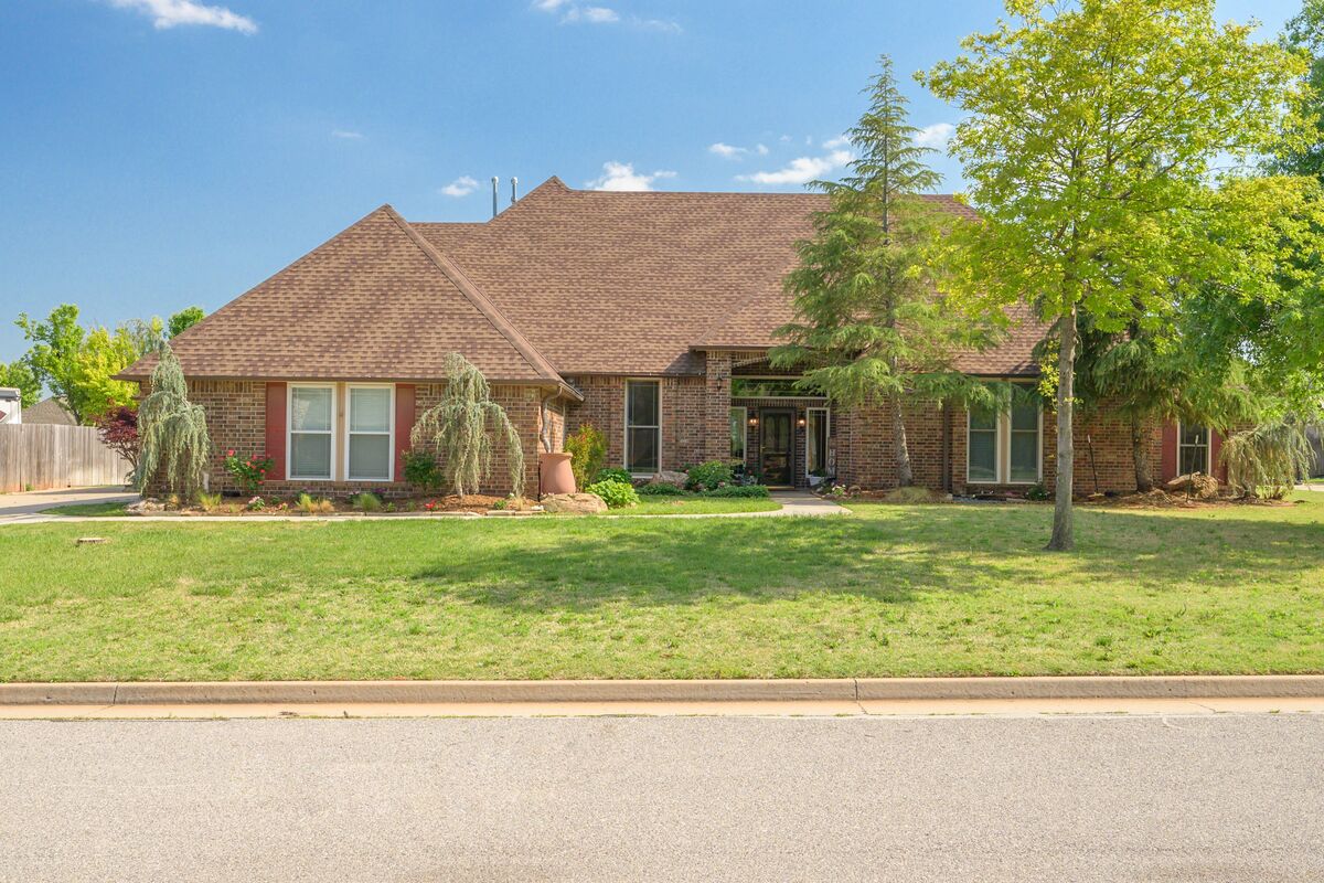 Legacy Senior Living in Oklahoma City, Oklahoma City, OK facility image