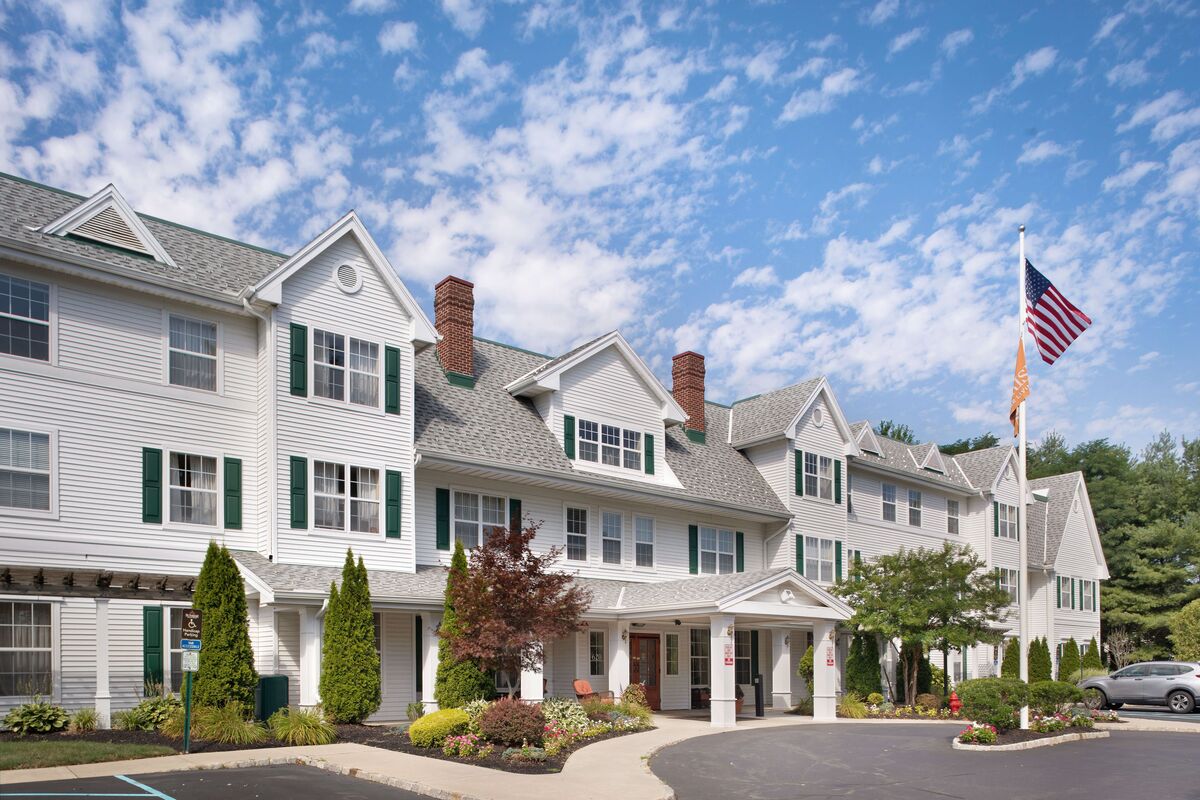 The Willows at Holmdel, Holmdel, NJ Facility Image