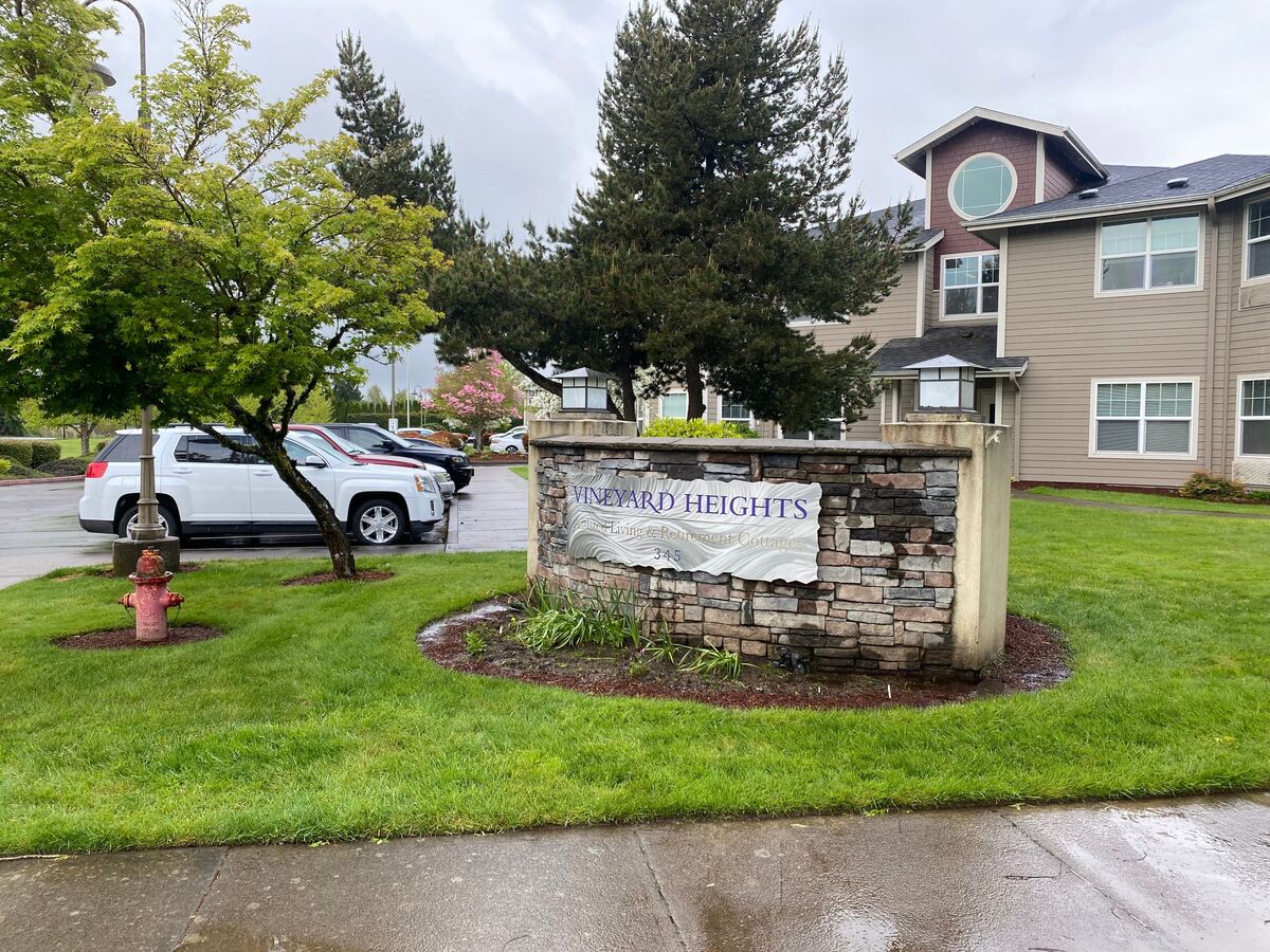 Vineyard Heights, McMinnville, OR Facility Image