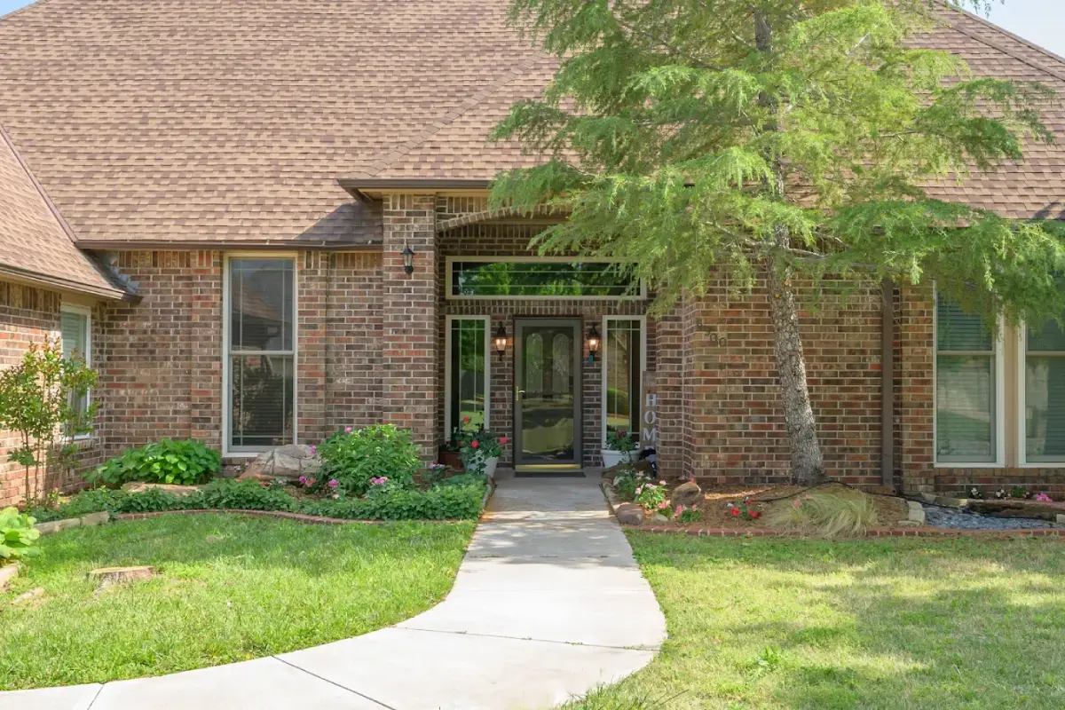 Legacy Senior Living West, Oklahoma City Preston Hills, OK Facility Image