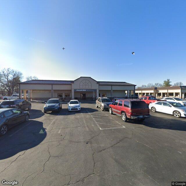 Utica Park Clinic, Pryor, OK Street View Image