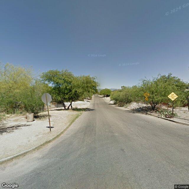 Hummingbird Manor - N Alamo Ave, Tucson, AZ Street View Image