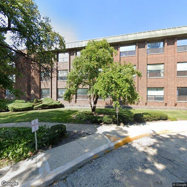 Claridge Healthcare Center, Lake Bluff, IL Street View Image