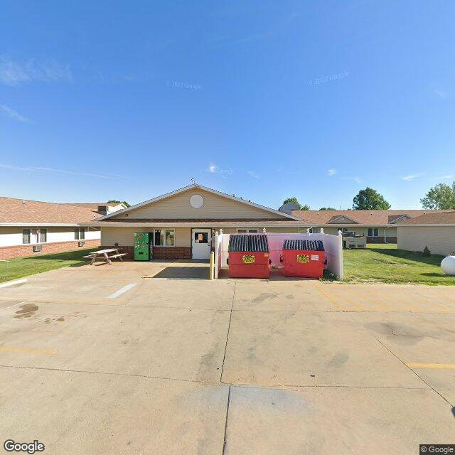 Hiawatha Care Center, Hiawatha, IA Street View Image