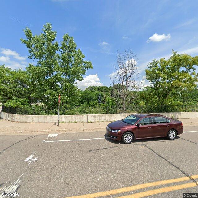 Colonial Acres Health Care Ctr, Golden Valley, MN Street View Image