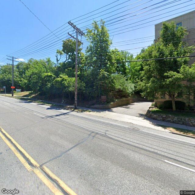 Cedarwood Plaza, Cleveland Heights, OH Street View Image