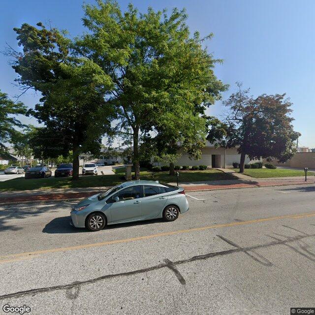 Crestmont North Nursing Home, Lakewood, OH Street View Image