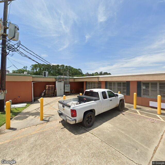 Belle Teche Nursing & Rehabilitation Center, New Iberia, LA Street View Image