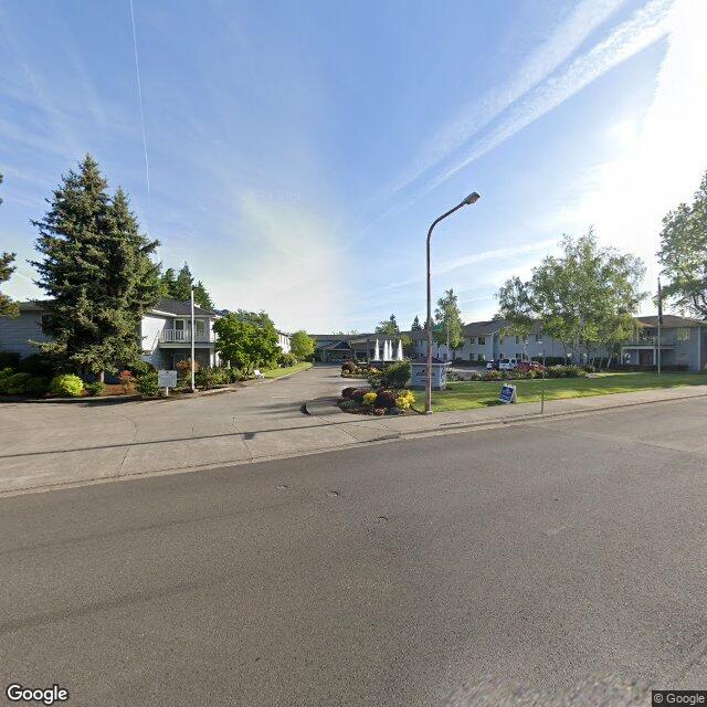 Fountain Plaza, Medford, OR Street View Image