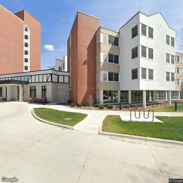 Wesley On Grand LTC, Des Moines, IA Street View Image