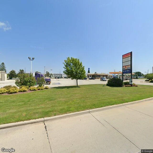 Lakehouse Manitowoc Street View Image