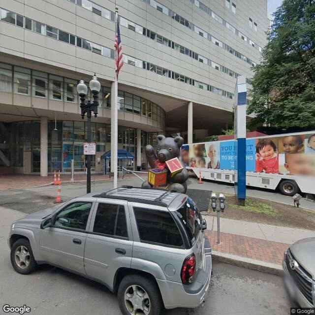 Tufts Medical Center Street View Image